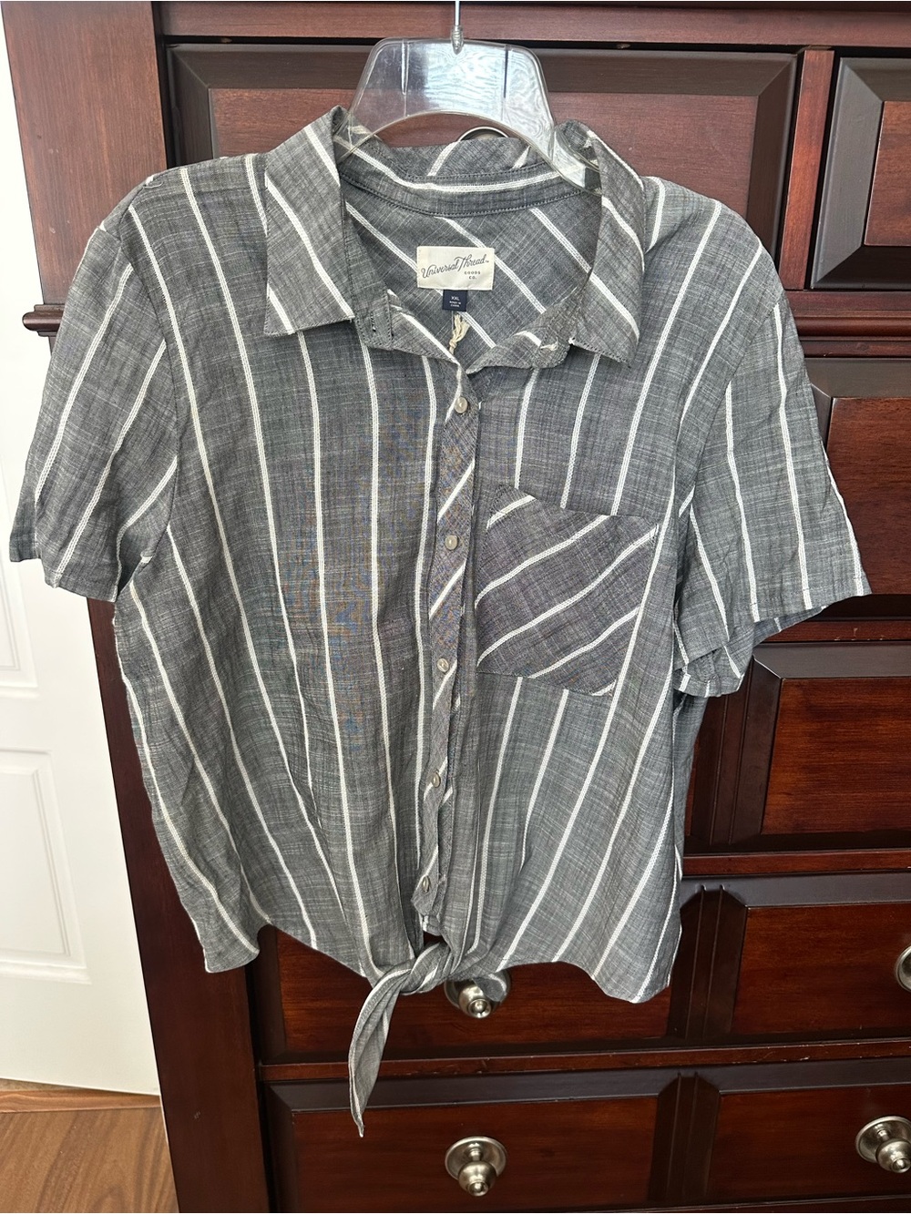 Gray & White Striped Womens XXL Blouse Tie Front Button Up NWT